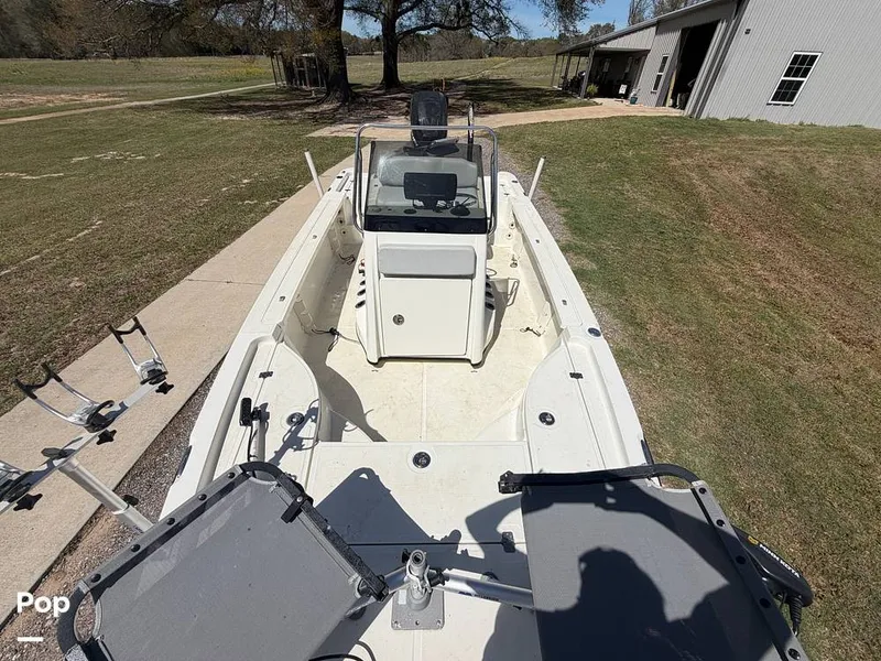 Slide: The Image of Triton 220 LTS 2005 - 16294423