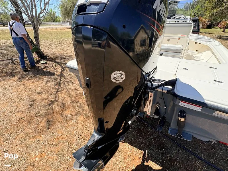 Slide: The Image of Mako 18 LTS 2019 - 16295873