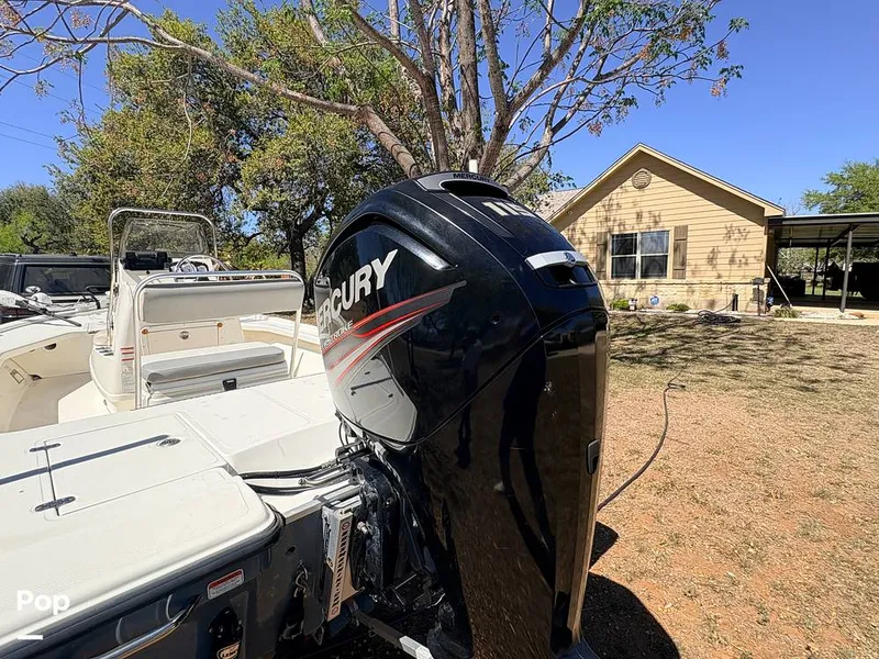 Slide: The Image of Mako 18 LTS 2019 - 16295875