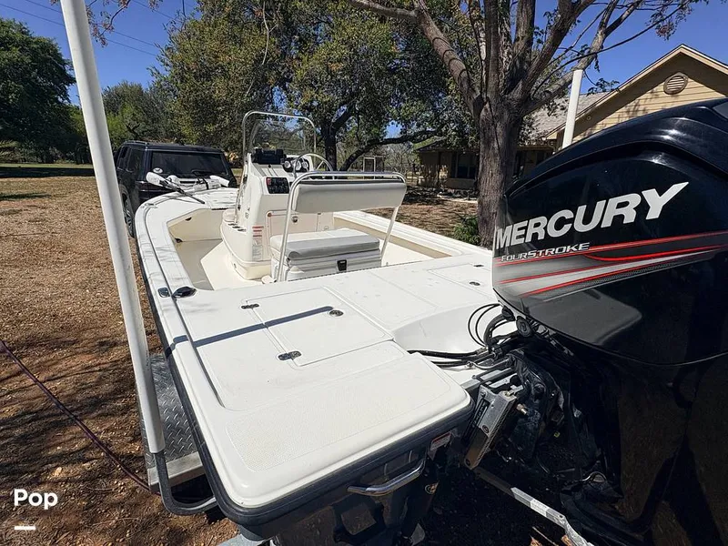 Slide: The Image of Mako 18 LTS 2019 - 16295878