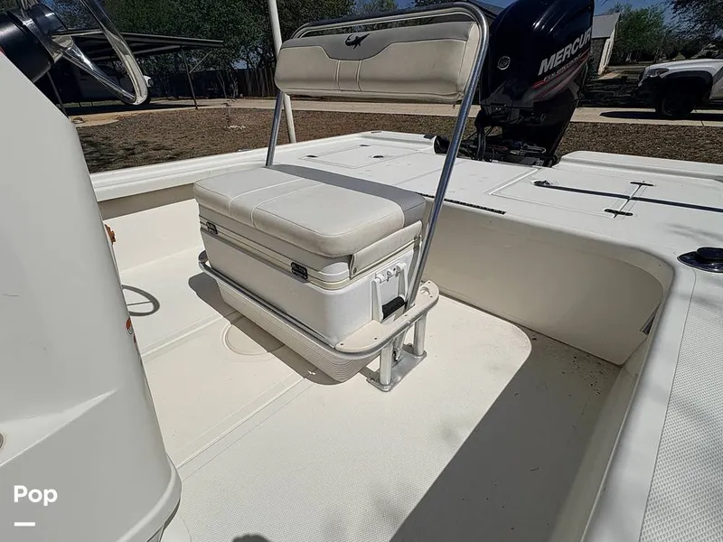 Slide: The Image of Mako 18 LTS 2019 - 16295885