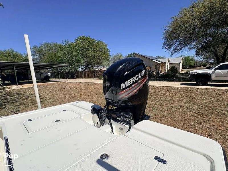 Slide: The Image of Mako 18 LTS 2019 - 16295887