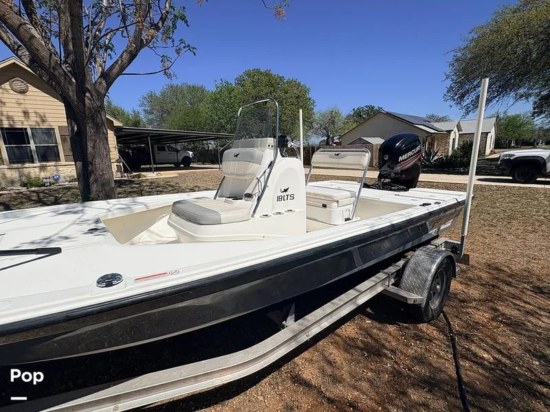 Slide: The Image of Mako 18 LTS 2019 - 16295890