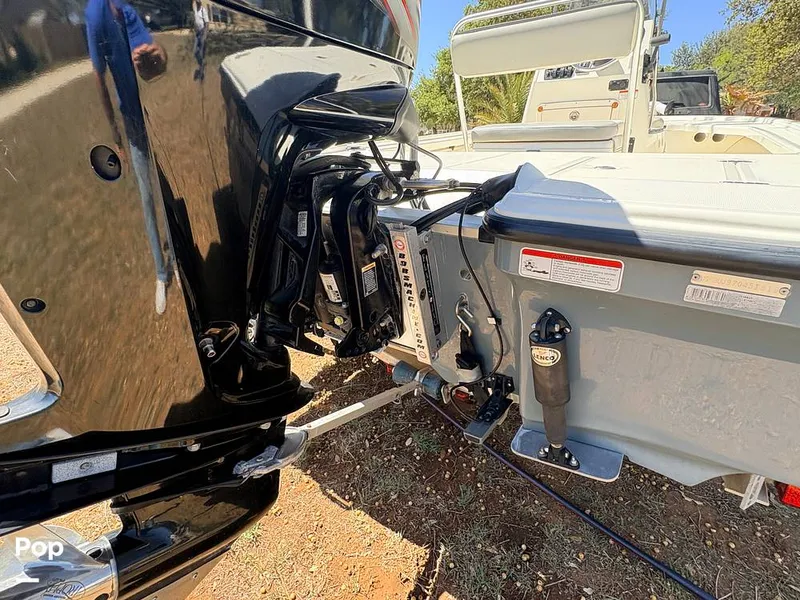 Slide: The Image of Mako 18 LTS 2019 - 16295861