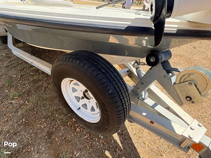 Slide: The Image of Mako 18 LTS 2019 - 16295897