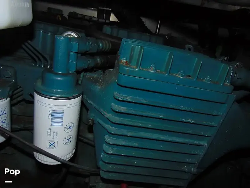 Slide: The Image of Carver Yachts 350 Aft Cabin 1993 - 16331074