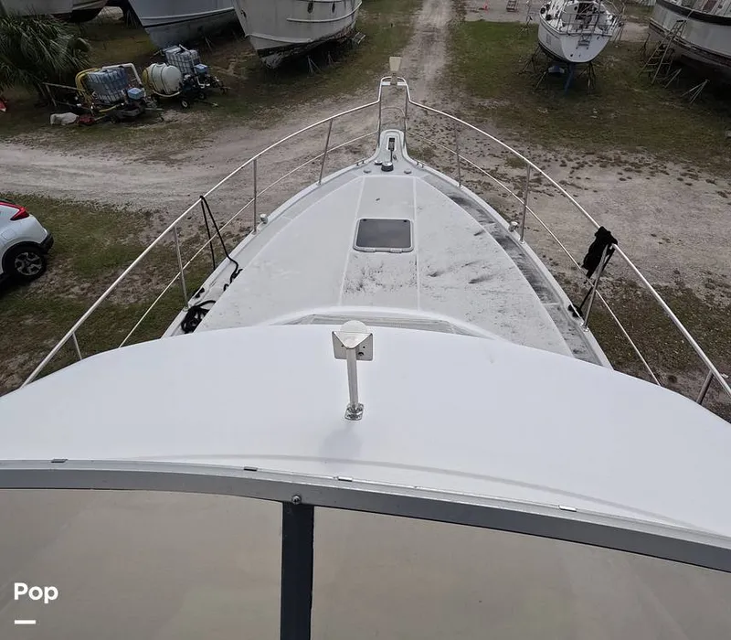 Slide: The Image of Carver Yachts 350 Aft Cabin 1993 - 16302014