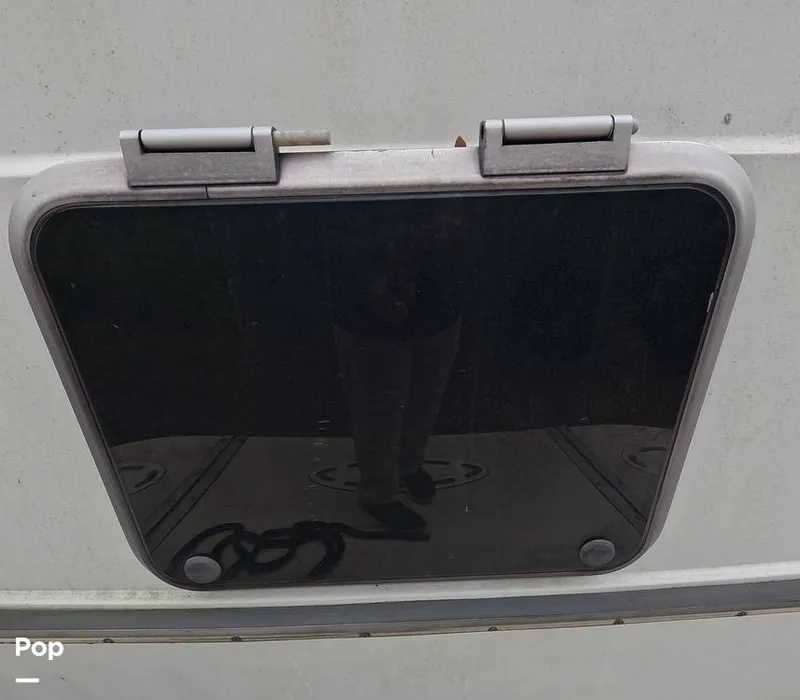 Slide: The Image of Carver Yachts 350 Aft Cabin 1993 - 16302038