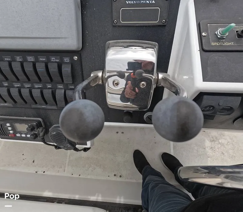 Slide: The Image of Carver Yachts 350 Aft Cabin 1993 - 16325077