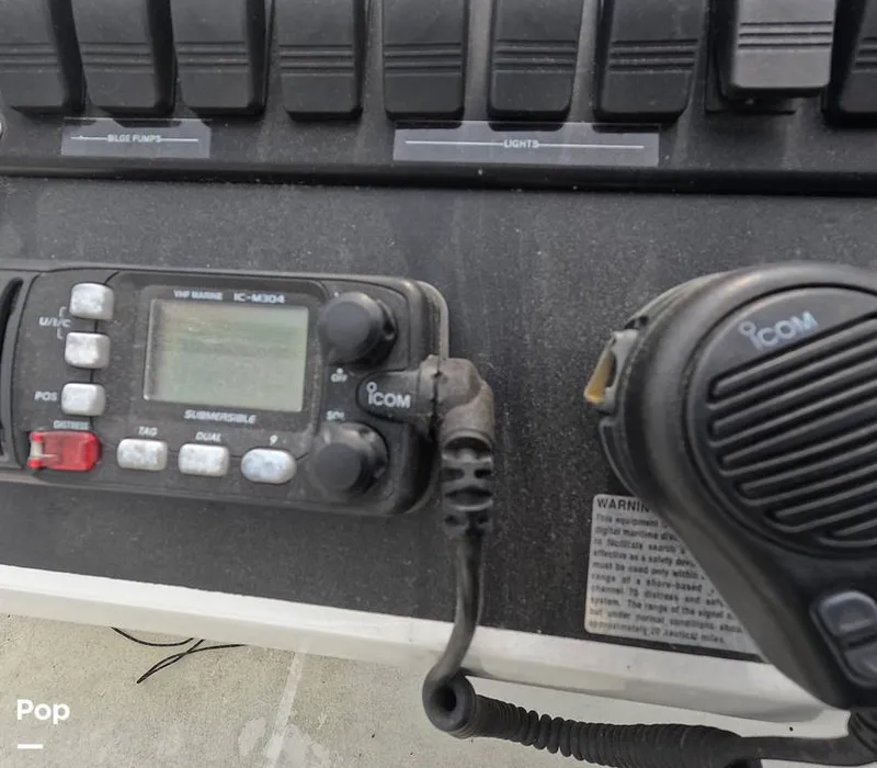 Slide: The Image of Carver Yachts 350 Aft Cabin 1993 - 16325079