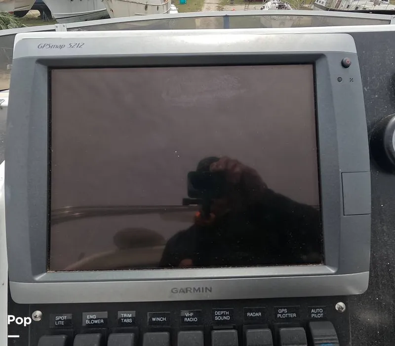 Slide: The Image of Carver Yachts 350 Aft Cabin 1993 - 16325081