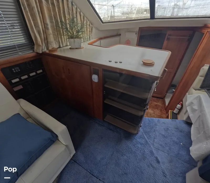 Slide: The Image of Carver Yachts 350 Aft Cabin 1993 - 16325092