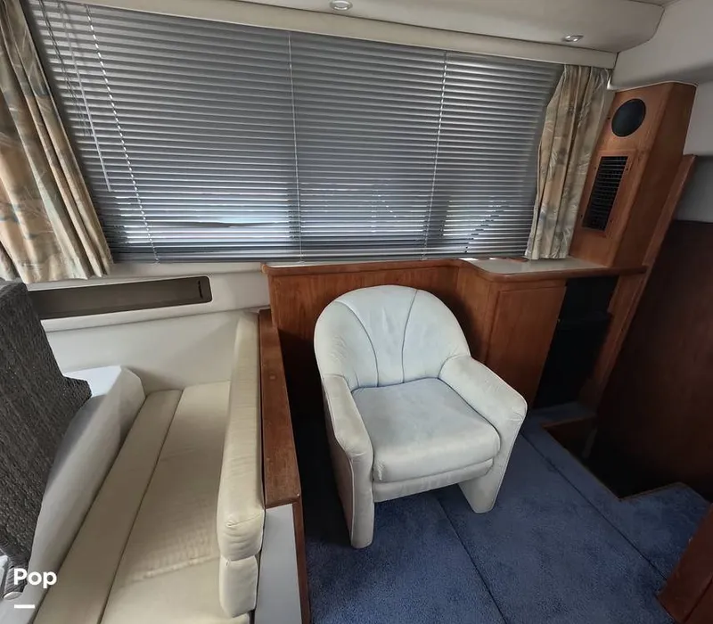 Slide: The Image of Carver Yachts 350 Aft Cabin 1993 - 16325094
