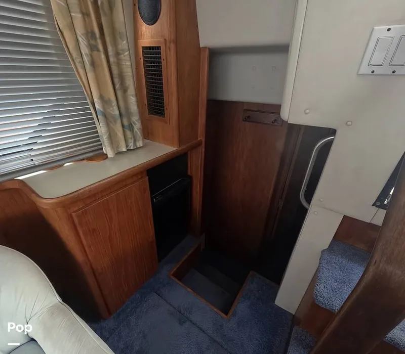 Slide: The Image of Carver Yachts 350 Aft Cabin 1993 - 16325106