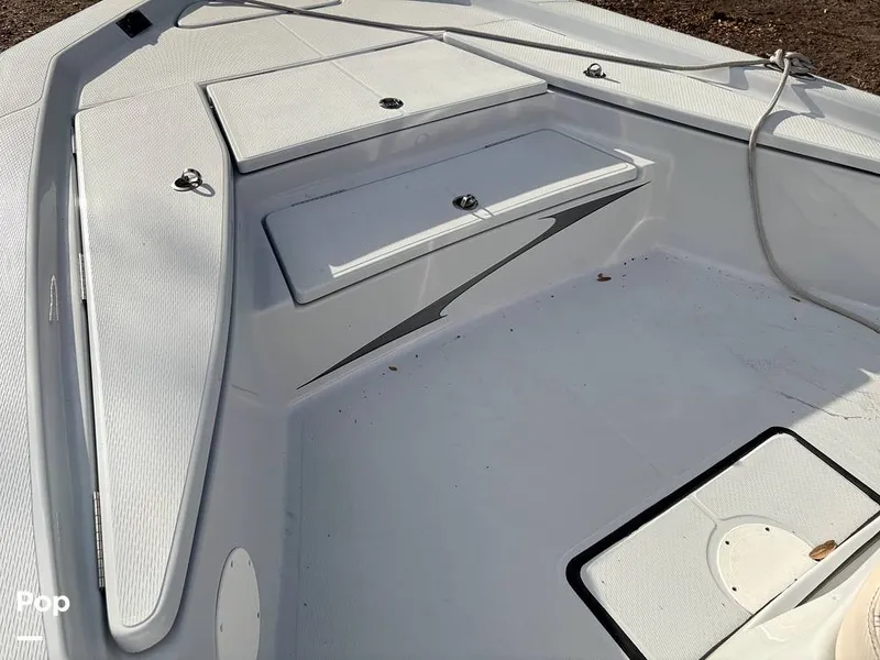 Slide: The Image of Blue Wave 2200 STL 2023 - 16303739