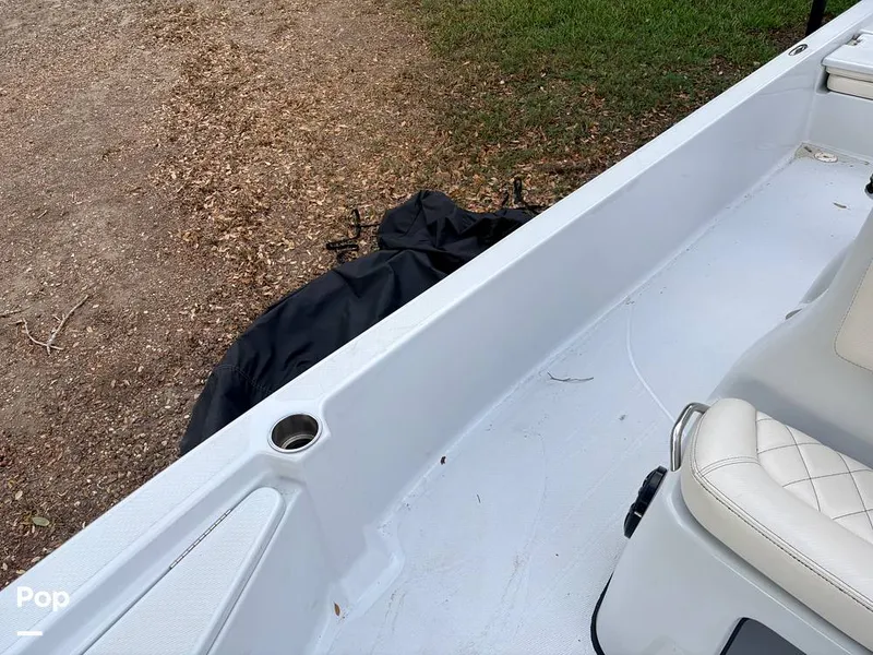 Slide: The Image of Blue Wave 2200 STL 2023 - 16303762