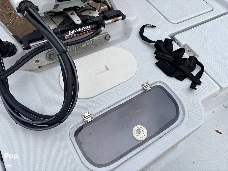 Slide: The Image of Blue Wave 2200 STL 2023 - 16303774