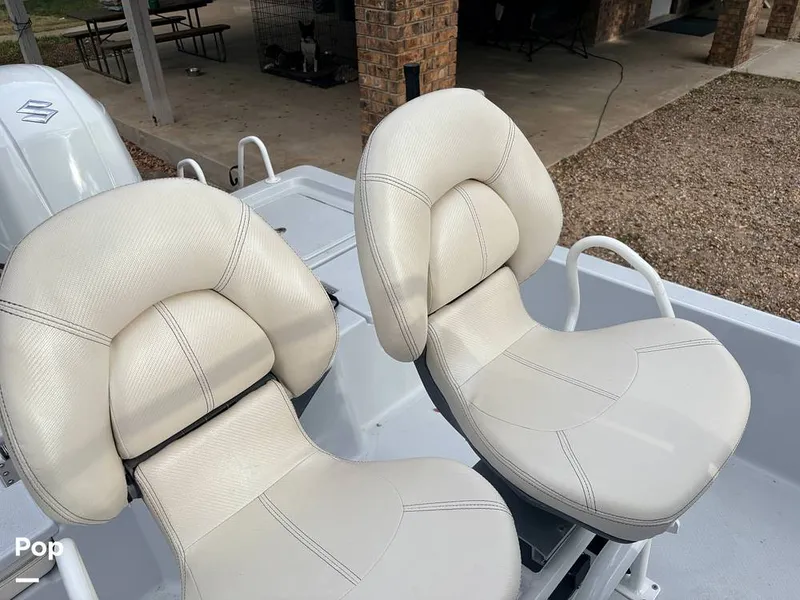 Slide: The Image of Blue Wave 2200 STL 2023 - 16303776