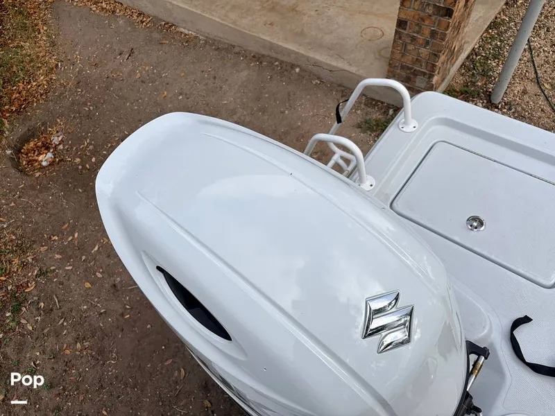 Slide: The Image of Blue Wave 2200 STL 2023 - 16303785