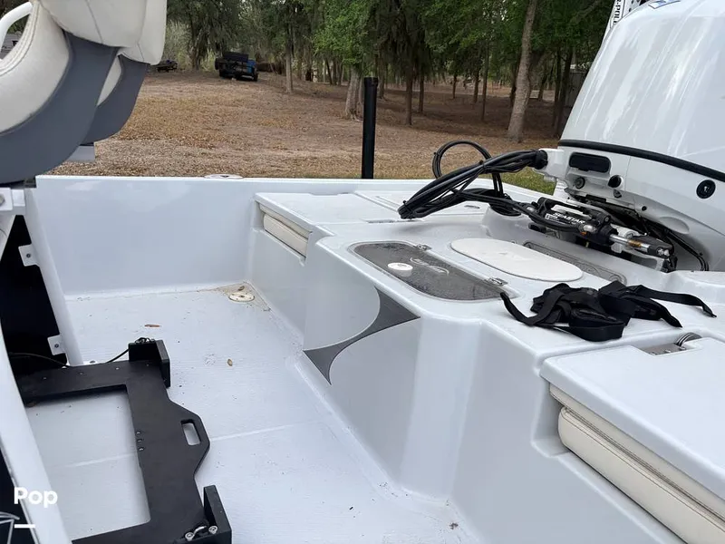 Slide: The Image of Blue Wave 2200 STL 2023 - 16303801