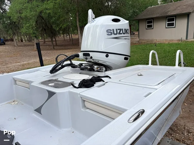 Slide: The Image of Blue Wave 2200 STL 2023 - 16303802