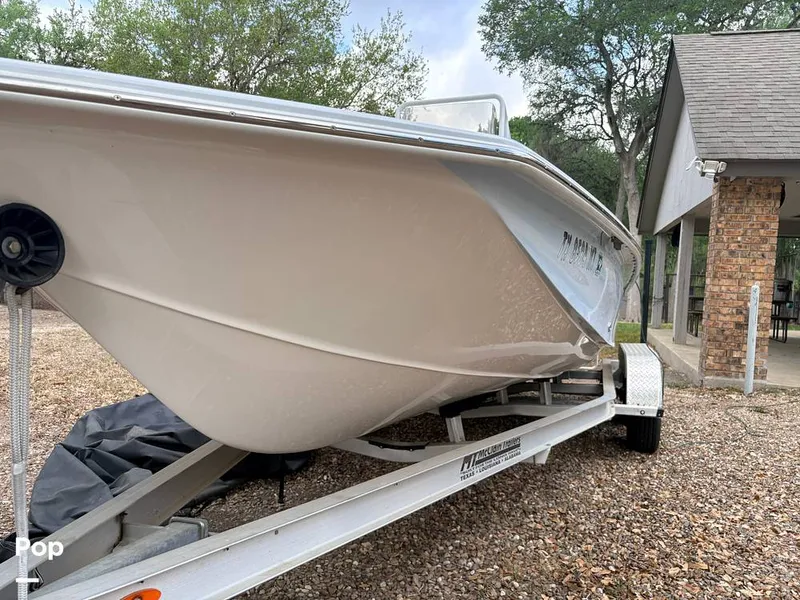 Slide: The Image of Blue Wave 2200 STL 2023 - 16303813