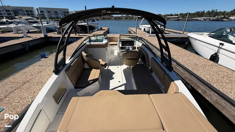 Slide: The Image of Sea Ray SPX 230 I/O 2022 - 16276182