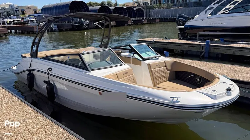 Slide: The Image of Sea Ray SPX 230 I/O 2022 - 16276181