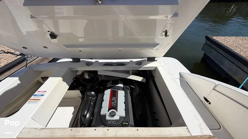 Slide: The Image of Sea Ray SPX 230 I/O 2022 - 16276196