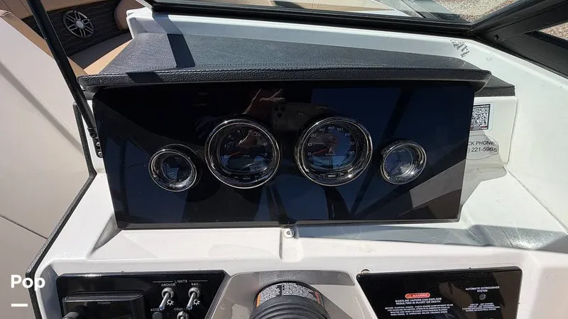 Slide: The Image of Sea Ray SPX 230 I/O 2022 - 16276199