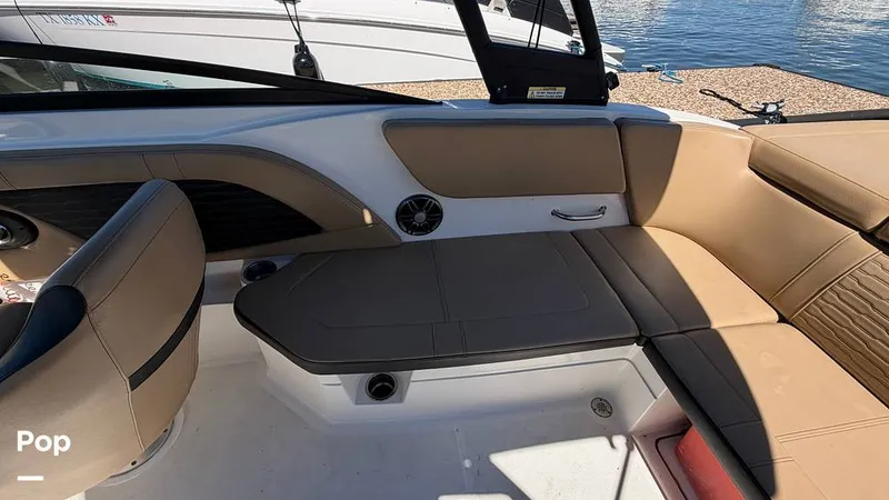 Slide: The Image of Sea Ray SPX 230 I/O 2022 - 16276191