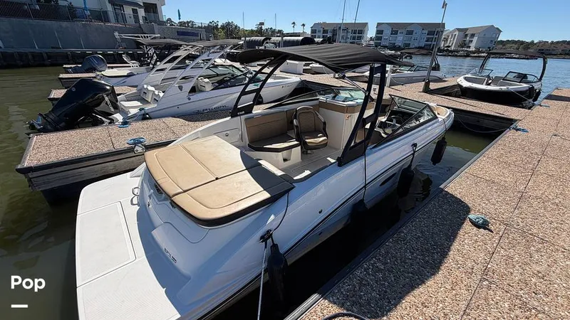 Slide: The Image of Sea Ray SPX 230 I/O 2022 - 16276584