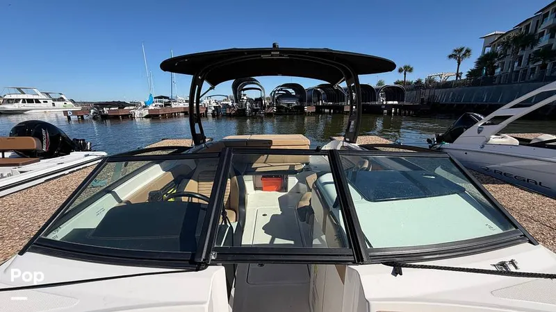 Slide: The Image of Sea Ray SPX 230 I/O 2022 - 16276513