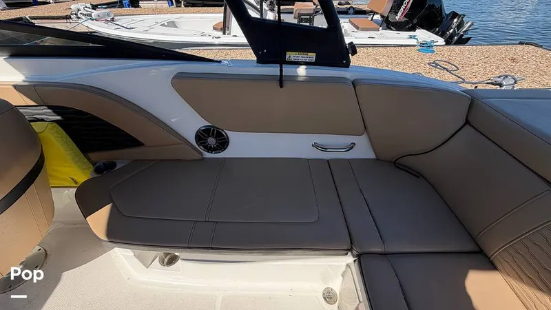 Slide: The Image of Sea Ray SPX 230 I/O 2022 - 16276525