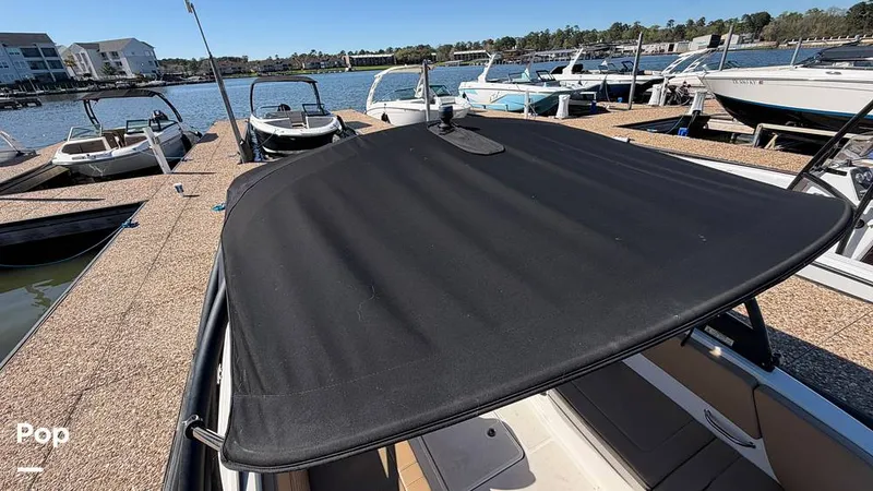 Slide: The Image of Sea Ray SPX 230 I/O 2022 - 16276537