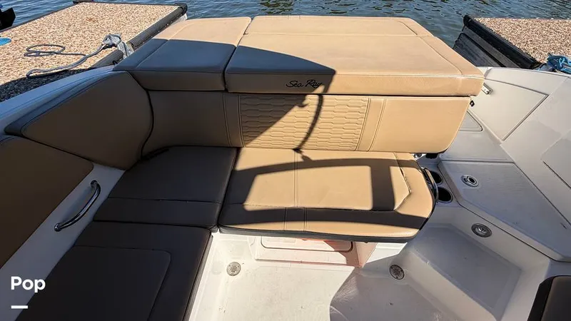 Slide: The Image of Sea Ray SPX 230 I/O 2022 - 16276524