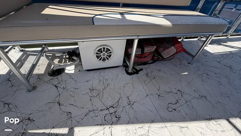 Slide: The Image of A&M A&M Manufacturing Funship Double Decker 2022 - 16276248