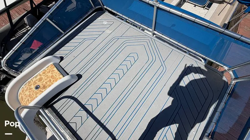 Slide: The Image of A&M A&M Manufacturing Funship Double Decker 2022 - 16276254