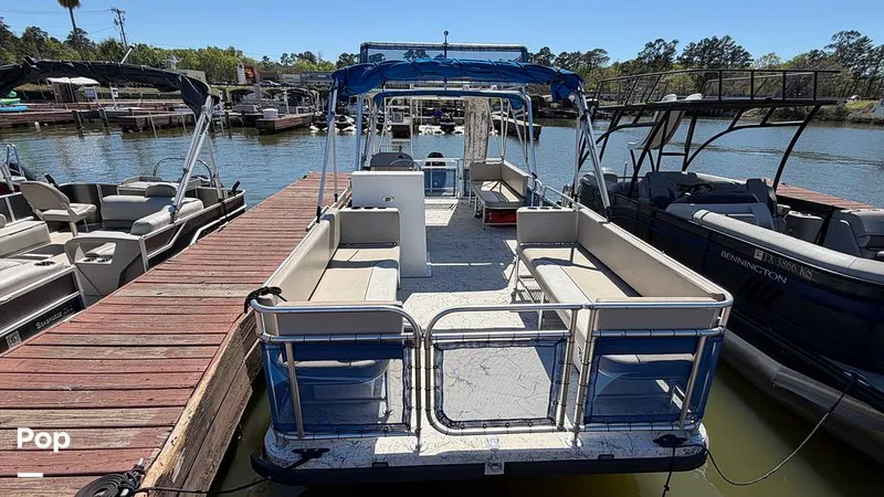 Slide: The Image of A&M A&M Manufacturing Funship Double Decker 2022 - 16276264