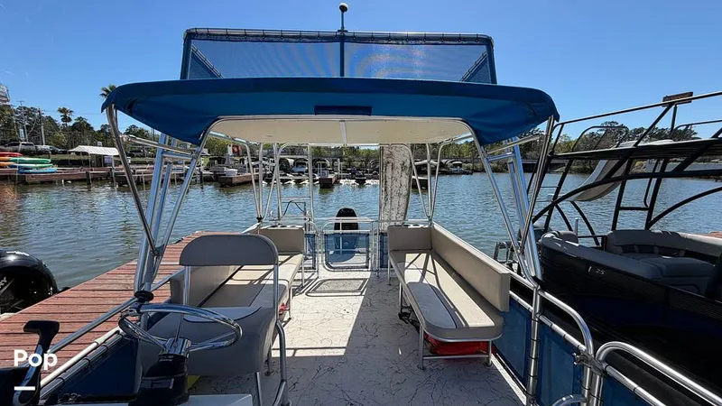 Slide: The Image of A&M A&M Manufacturing Funship Double Decker 2022 - 16276245