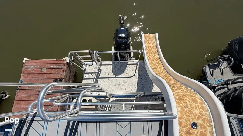 Slide: The Image of A&M A&M Manufacturing Funship Double Decker 2022 - 16276256