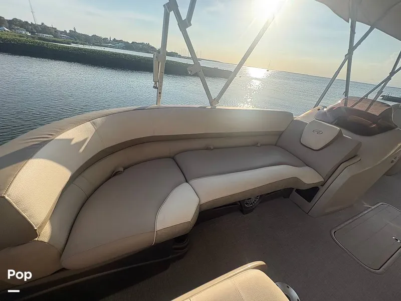 Slide: The Image of Avalon Catalina Entertainer 2021 - 16284936