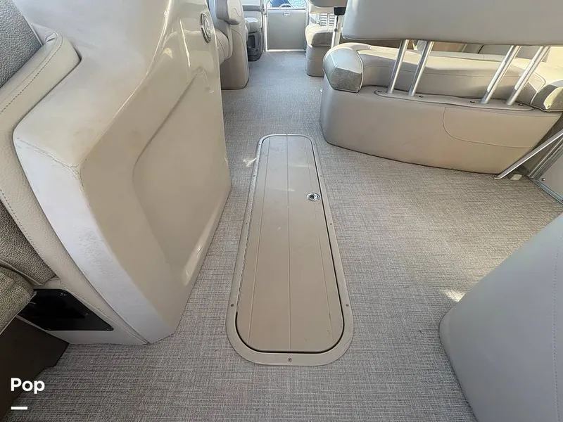 Slide: The Image of Avalon Catalina Entertainer 2021 - 16284953