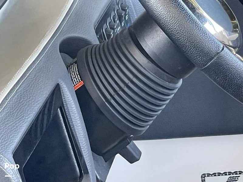 Slide: The Image of Tilt Steering Wheel - 16287429