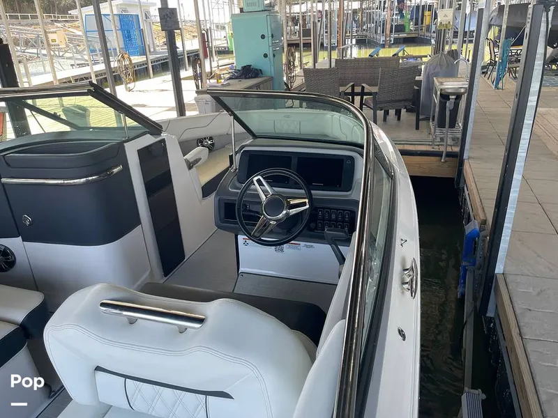 Slide: The Image of Regal LS6 2022 - 16288323