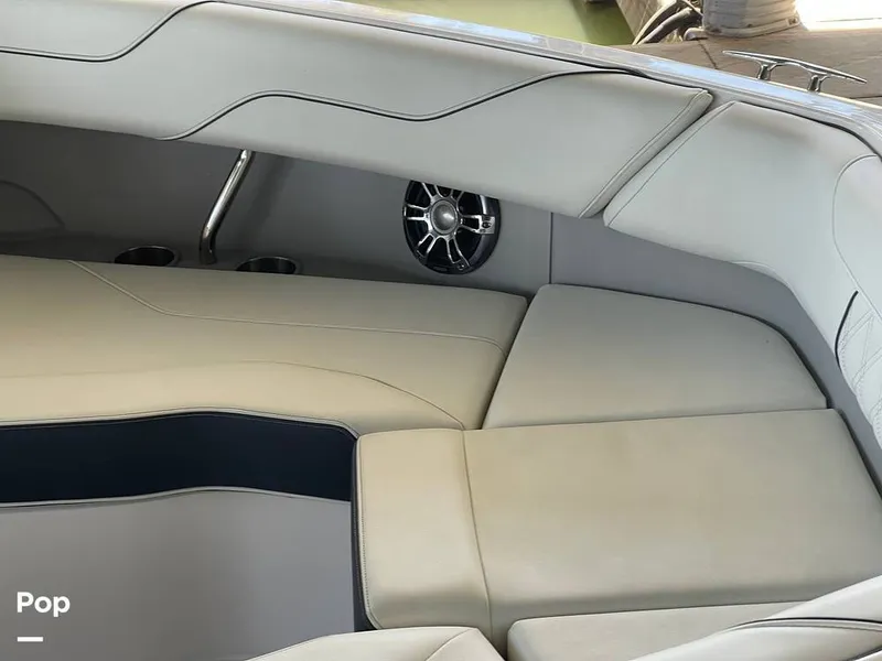 Slide: The Image of Regal LS6 2022 - 16288330