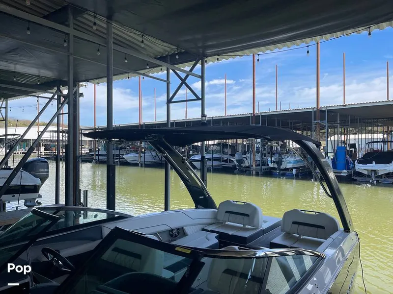 Slide: The Image of Regal LS6 2022 - 16288332