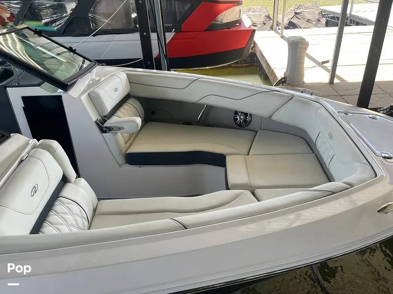 Slide: The Image of Regal LS6 2022 - 16288523