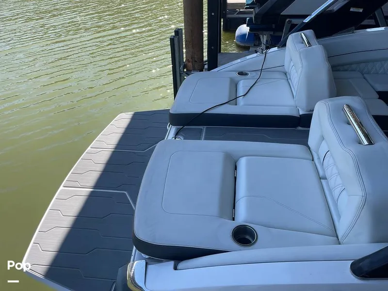 Slide: The Image of Swim Deck - 16288274