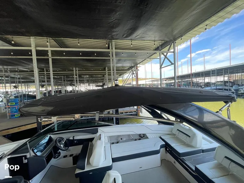 Slide: The Image of Regal LS6 2022 - 16288564